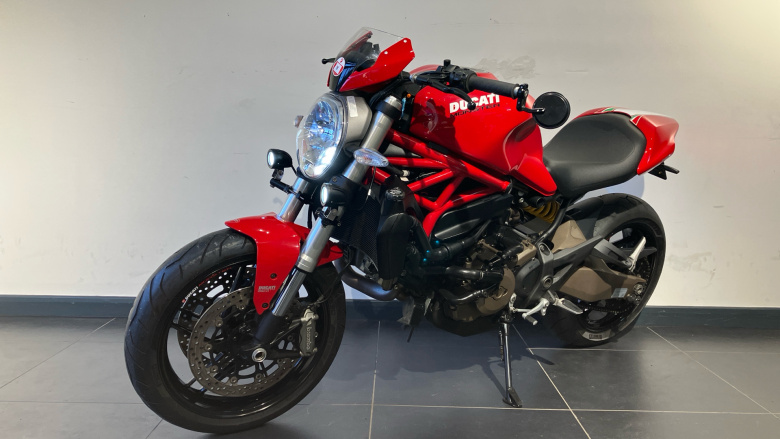 Ducati Monster 821 (15MY)